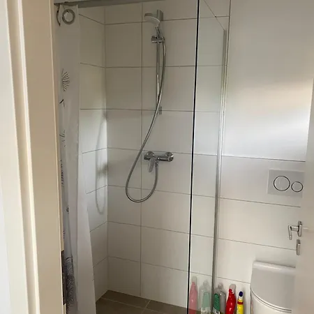 Ferienhaus Rheinperle Mit Garten In Am Rhein - Naehe Bonn Semesterbostad *