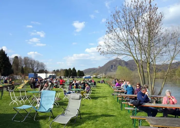 度假居 Ferienhaus Rheinperle Mit Garten In Am Rhein - Naehe Bonn